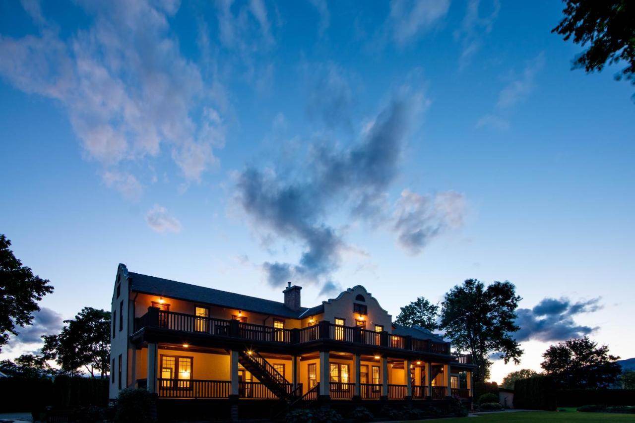 Naramata Inn Exterior photo
